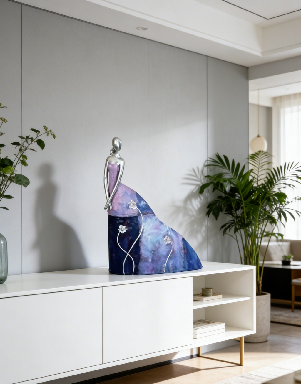 Oil Painting Lady Art Sculpture | Purple-Blue Gradient Elegant Figurine | Modern Minimalist Decor for Living Room & Entryway