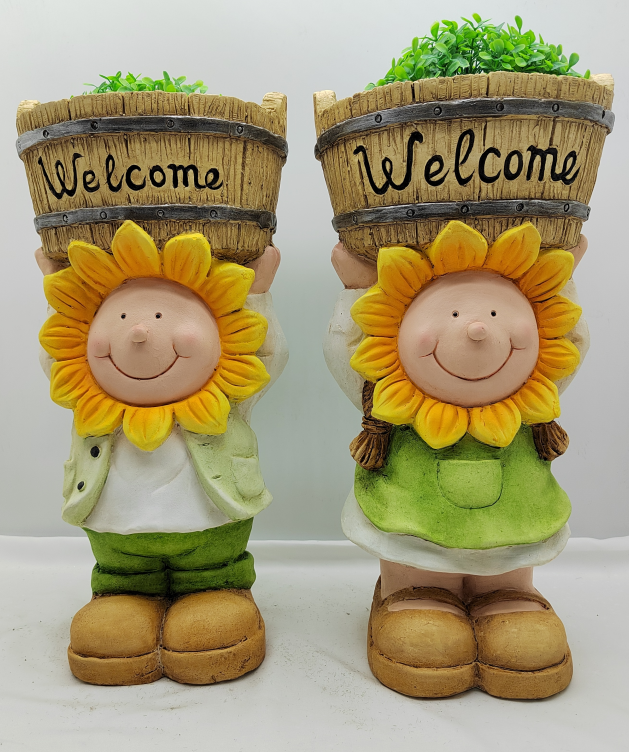 Heart Soars Welcome Sunflower Planter Set with Boy and Girl Figurines, Resin Garden Decor, 22x18x46 CM, 2 Piece Set