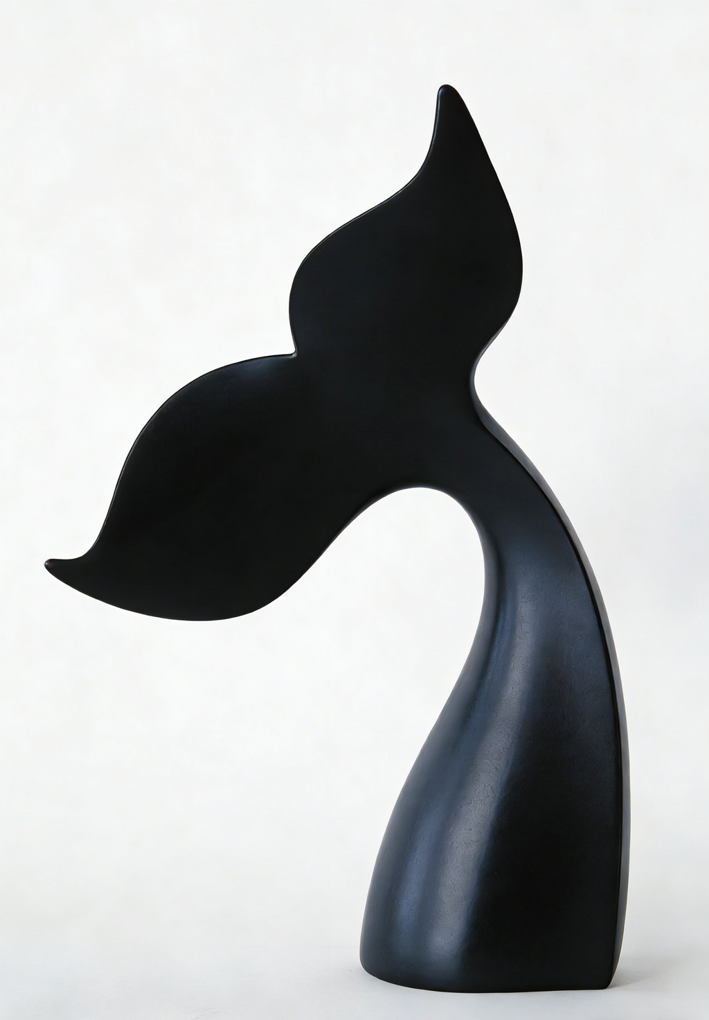 Dolphin Tail Abstract Sculpture | 21×11.5×23.3 CM | Modern Black Home Decor 🖤