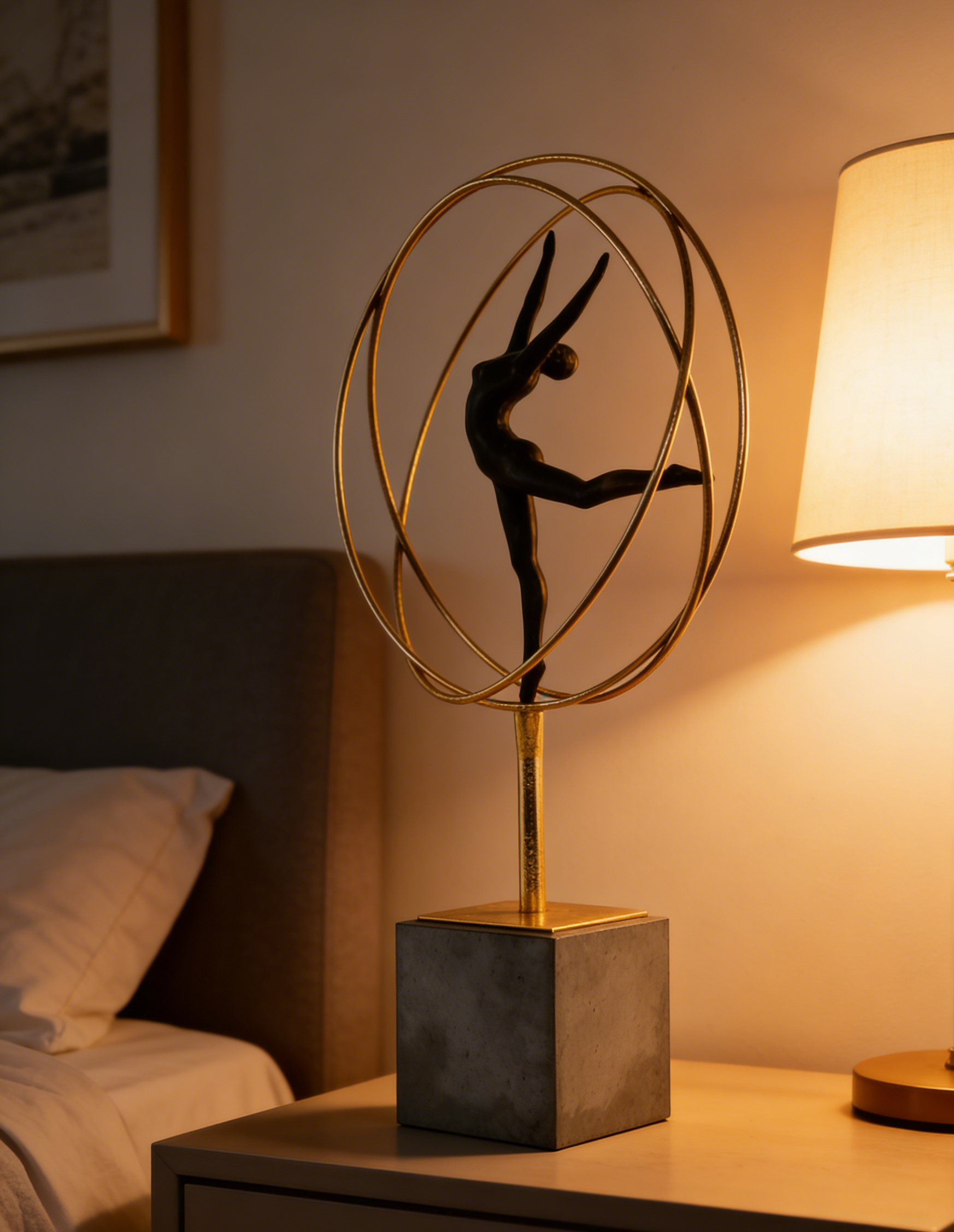 Artistic Gymnastics Figure Sculpture | 31×14×54 CM | Modern Gold & Black Home Decor ✨