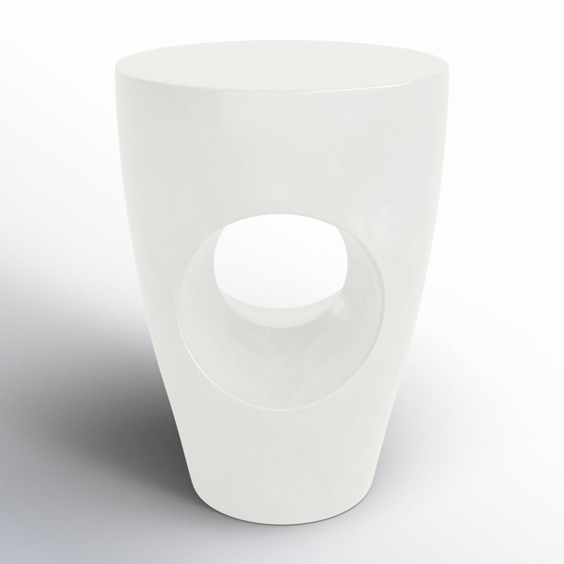 Heart Soars Weatherproof Concrete Side Table – Lightweight Outdoor Accent Table