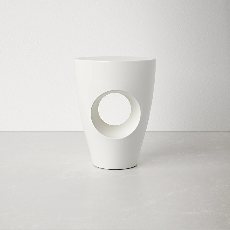 Heart Soars Weatherproof Concrete Side Table – Lightweight Outdoor Accent Table