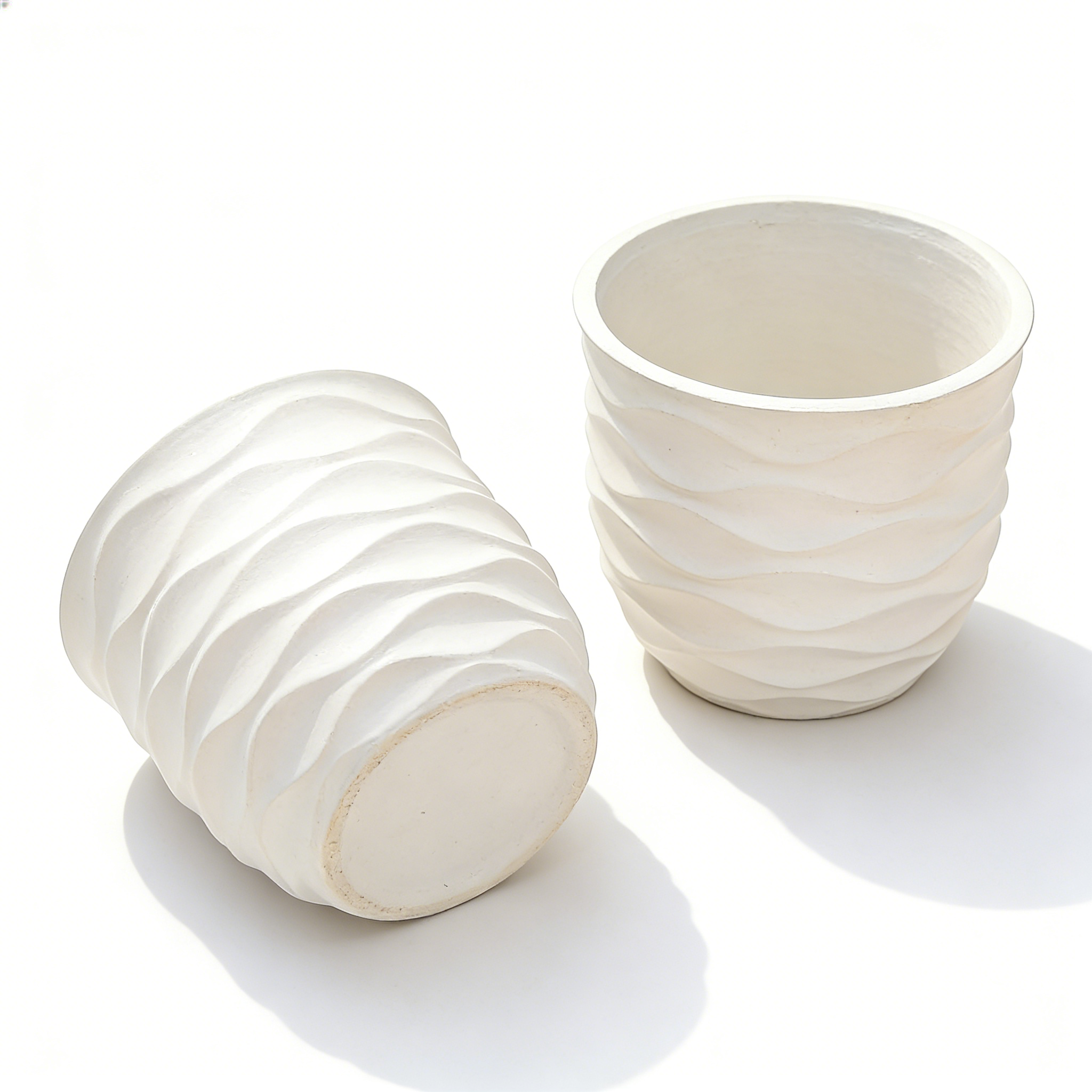 Heart Soars Wave Pattern Planter Pot Set, White, Magnesium Oxide Material, 2 Piece Set, 13.4 and 17.3 Inch