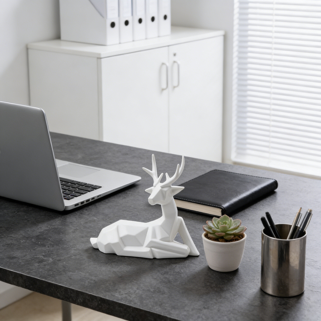 Heart Soars White Geometric Deer Sculpture Figurine, Modern Minimalist Home Decor, 26.8x8.5x25.5 CM